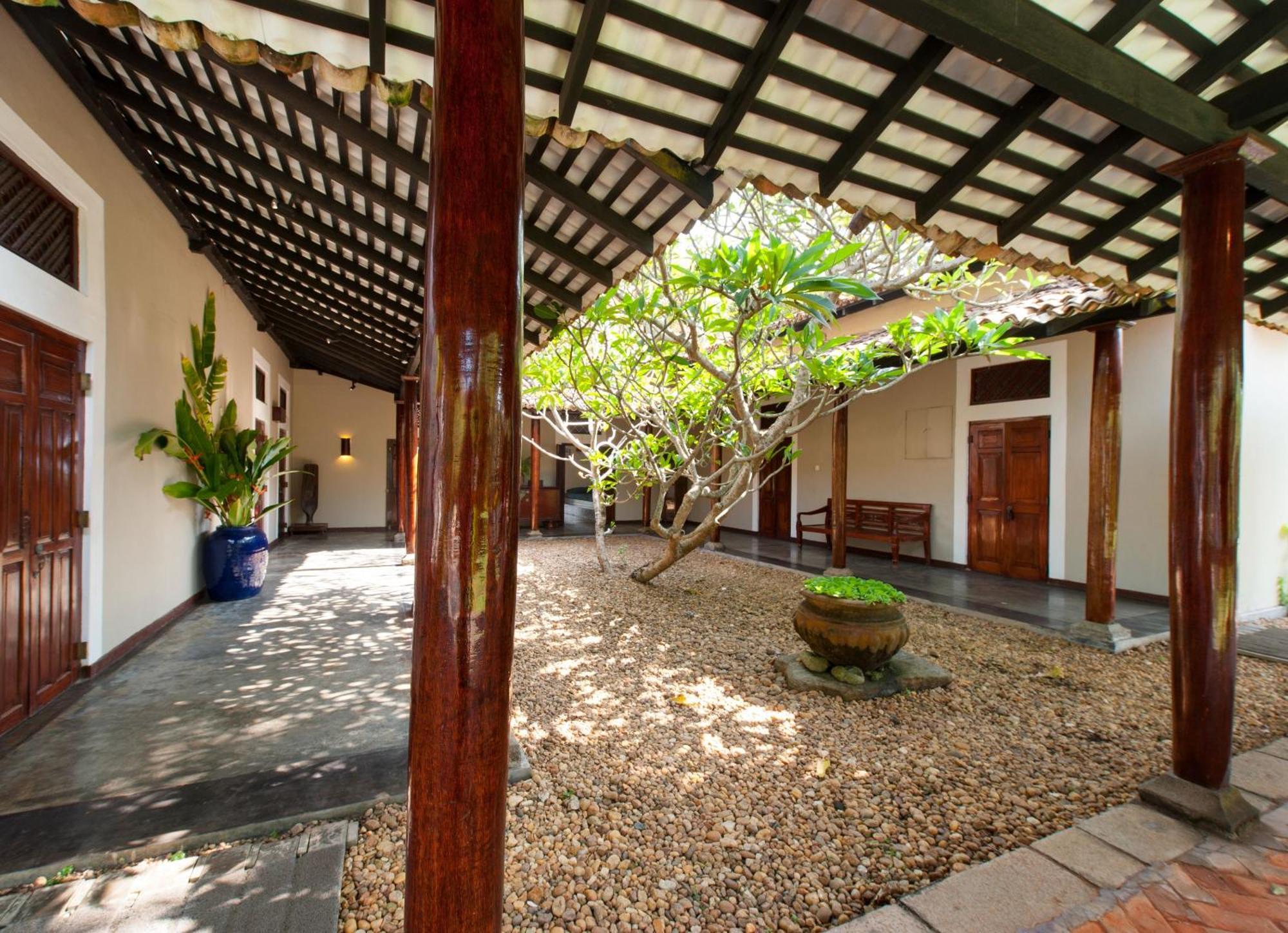 Apa Villa Thalpe Unawatuna Exterior foto